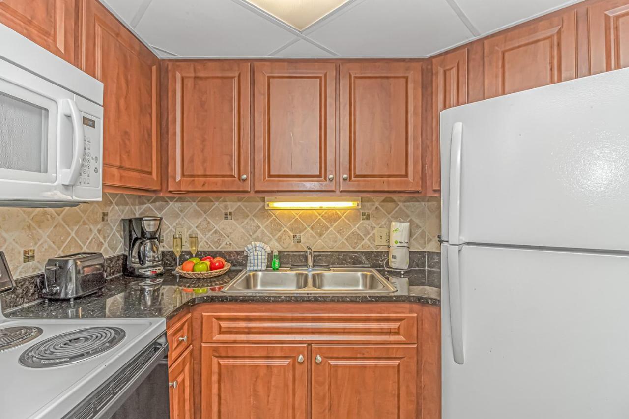Oceanview 1 Bedroom Suite Landmark Resort 548 Perfect For A Couple Or Party Of 4 Myrtle Beach Exteriör bild
